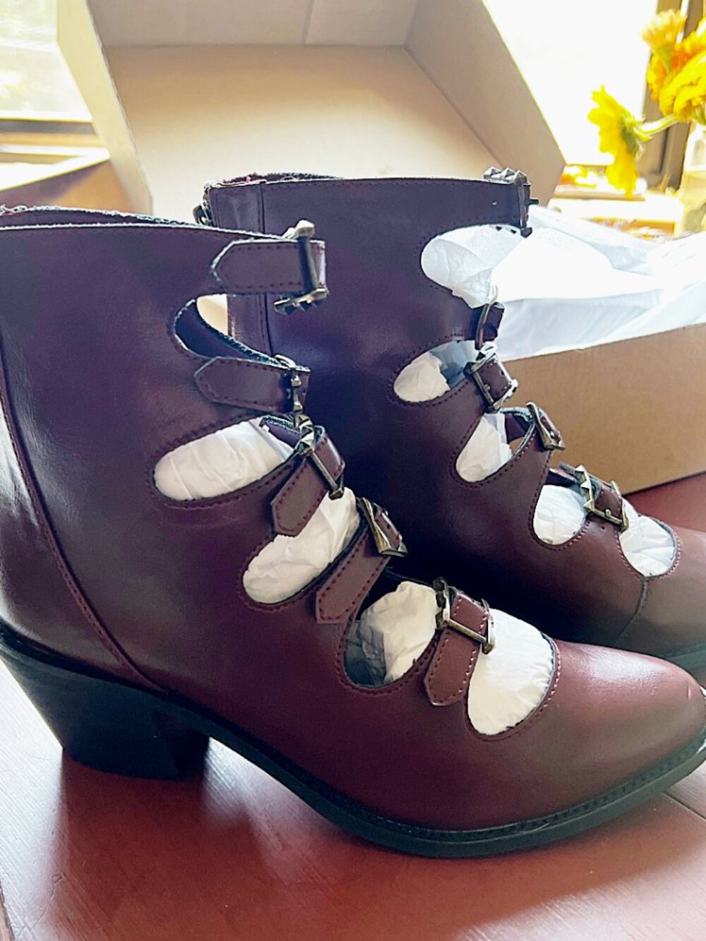 Disturbia Bridget Buckled Boots Burgundy Gothic Witchy Boots US 7